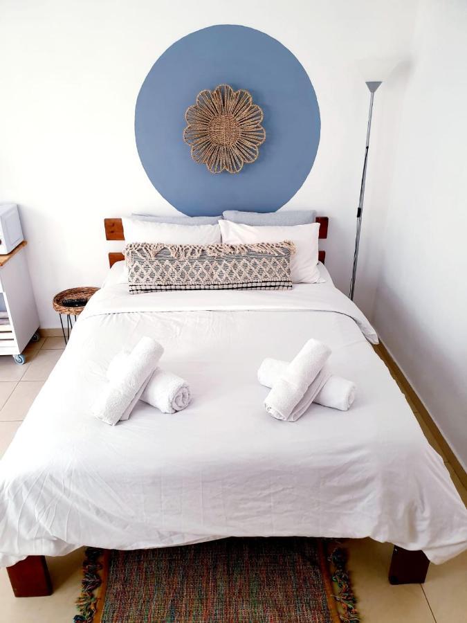 Ferienwohnung כרמונ'ס פטיו - Carmona'S Patio Eilat Zimmer foto